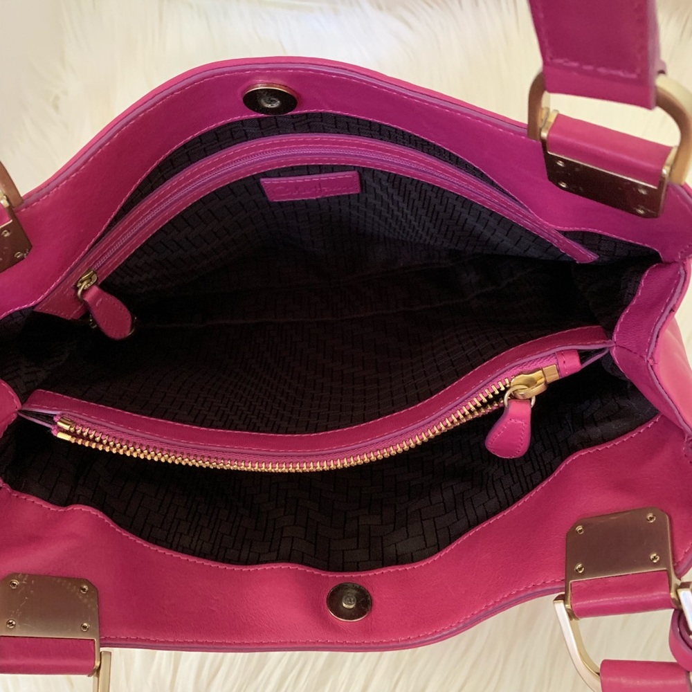 NWT. Cole Haan Fuschia Kendal Flat Handbag - Picture 6 of 8